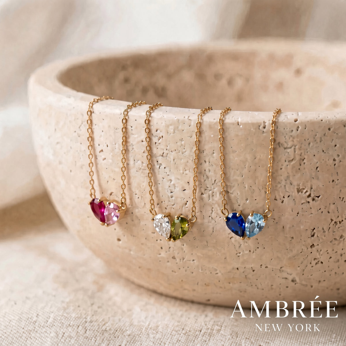 LIORA NECKLACE